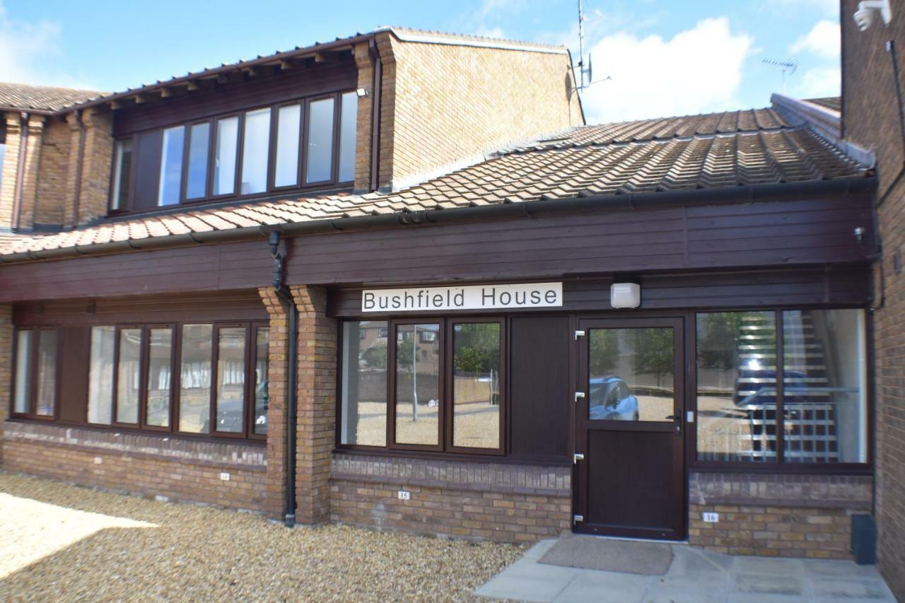 דירות פטרבורו Bushfield House מראה חיצוני תמונה